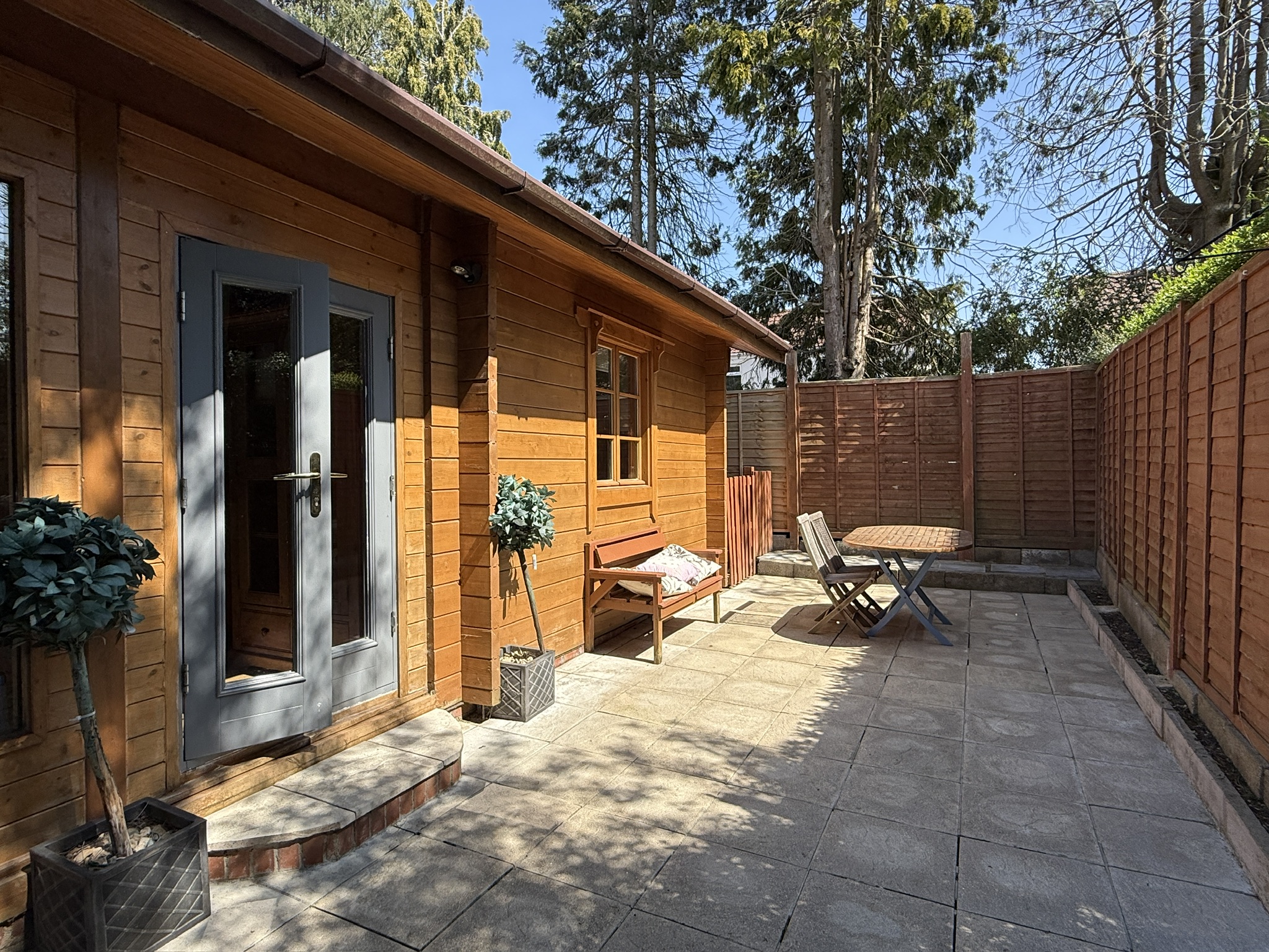 Lodge garden